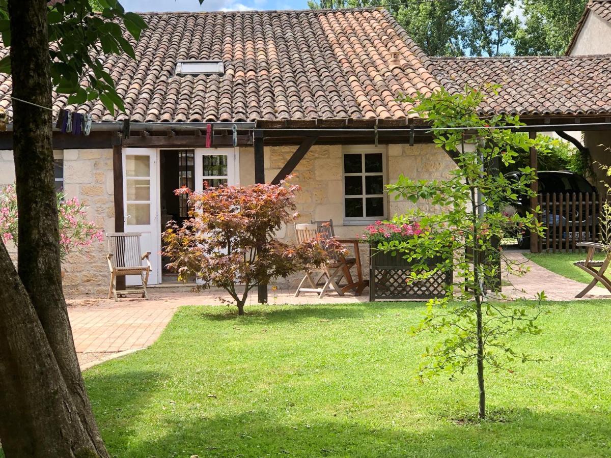 Domaine Des Monges Bed & Breakfast