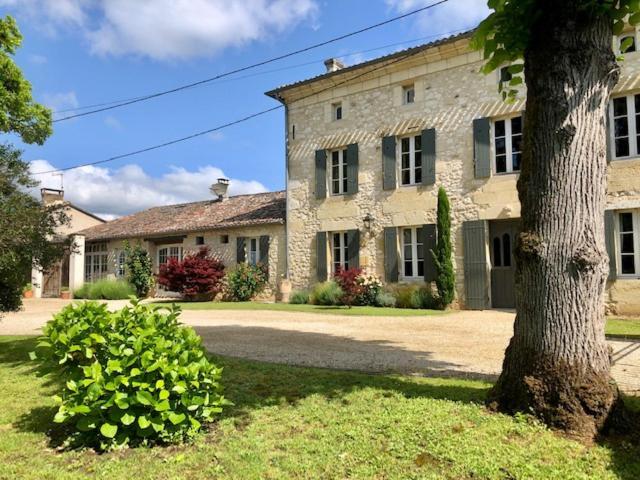 Domaine Des Monges Bed & Breakfast Saint-Seurin-de-Prats