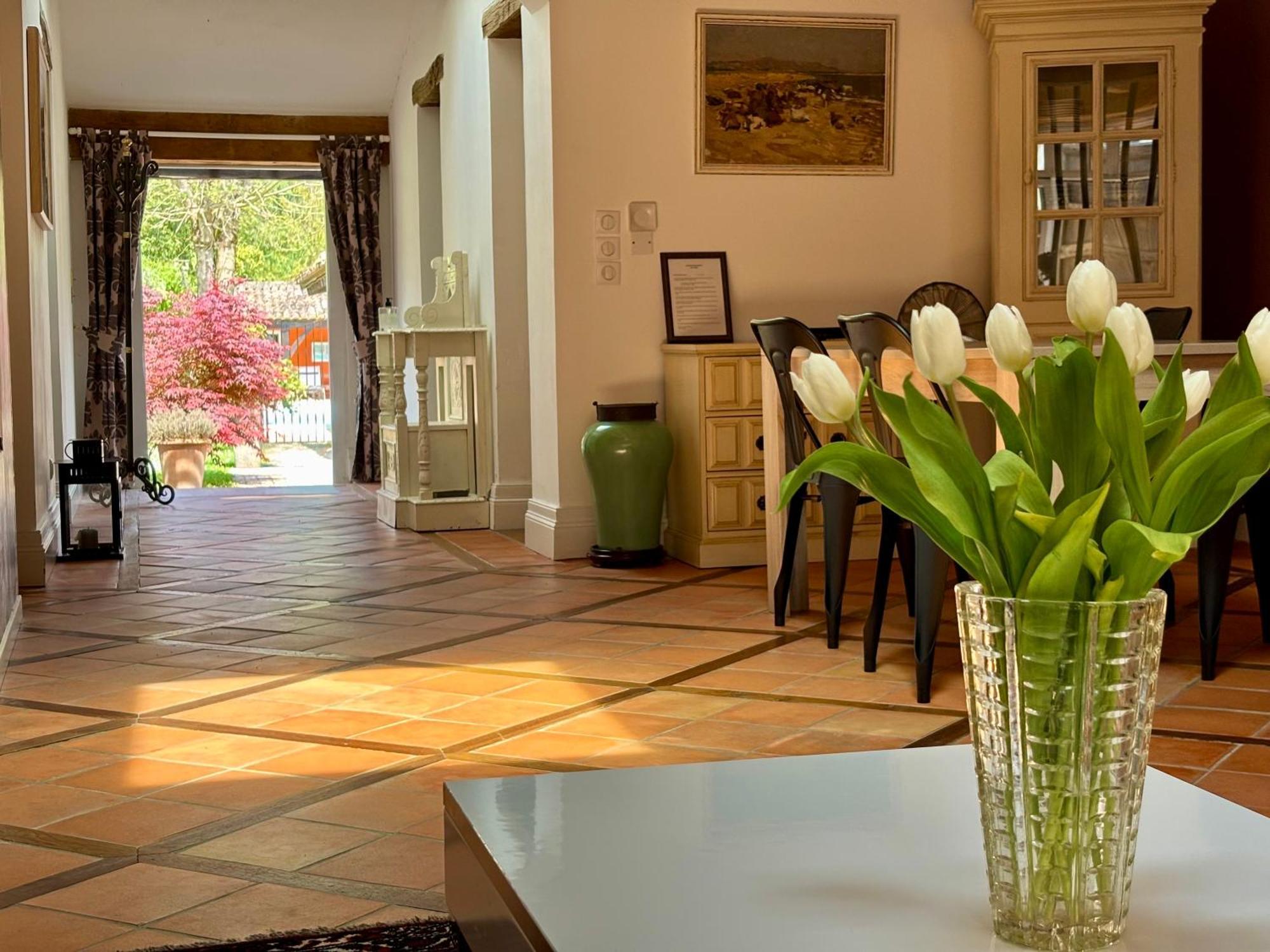 Bed & Breakfast Domaine Des Monges Saint-Seurin-de-Prats